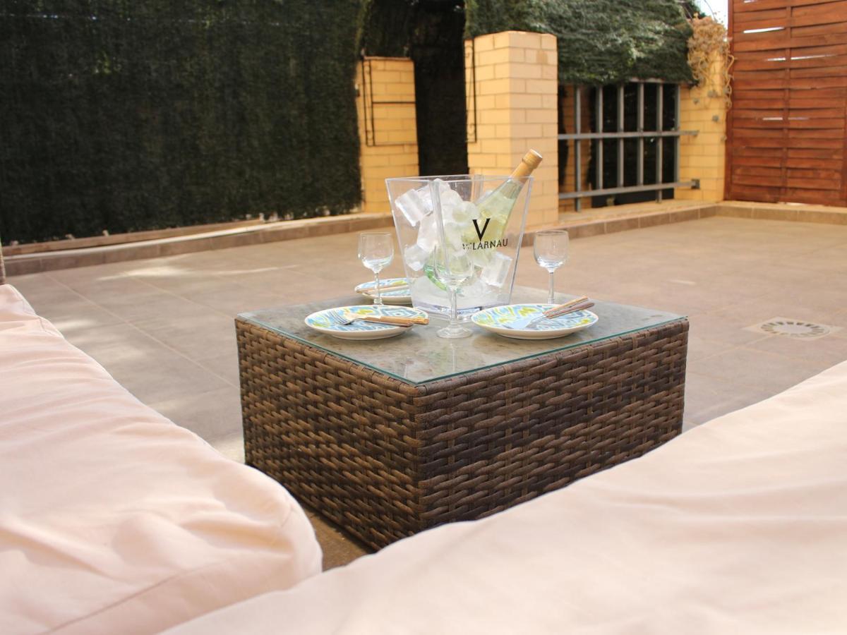 ☆The Peaceful Valencia Homestay☆ W/ Terrace⌘Parking⌘Bbq Eksteriør bilde