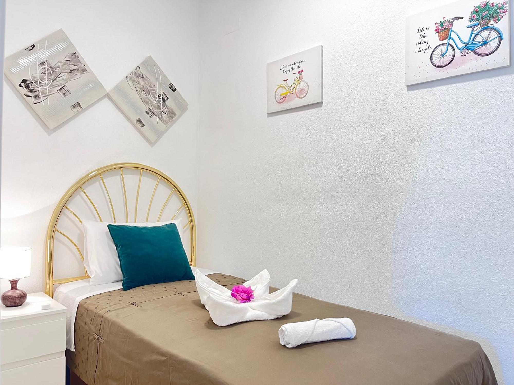 ☆The Peaceful Valencia Homestay☆ W/ Terrace⌘Parking⌘Bbq Eksteriør bilde