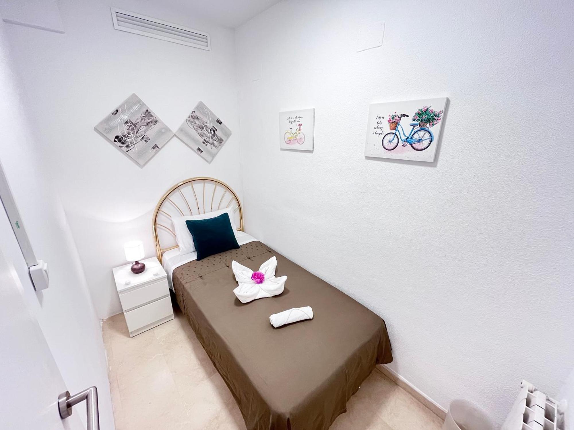 ☆The Peaceful Valencia Homestay☆ W/ Terrace⌘Parking⌘Bbq Eksteriør bilde